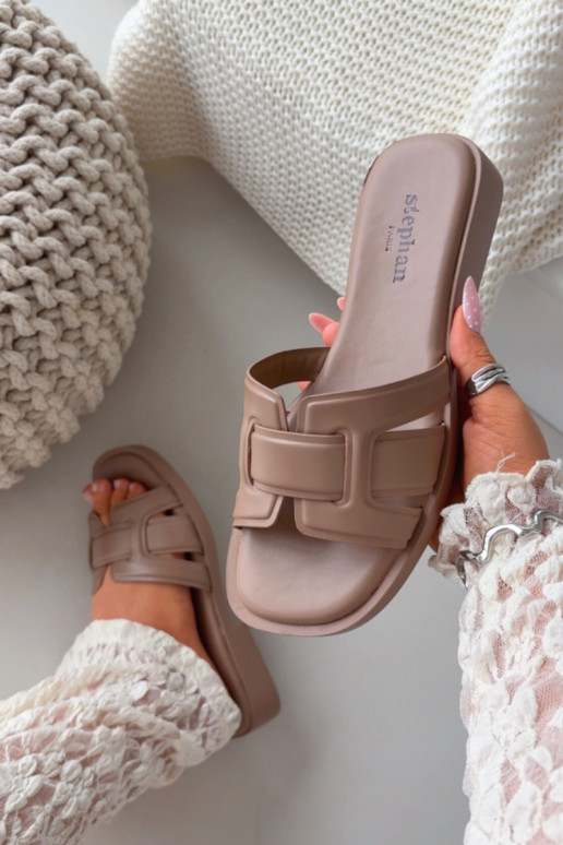 Damenhausschuhe mit breiten Absätzen Beige Lorania