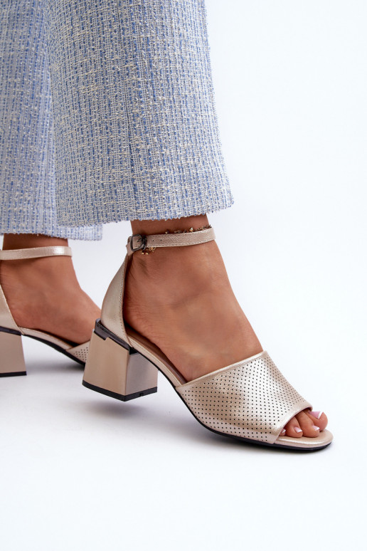 Damensandalen mit Absätzen aus Öko-Leder goldene Farbe Horissa