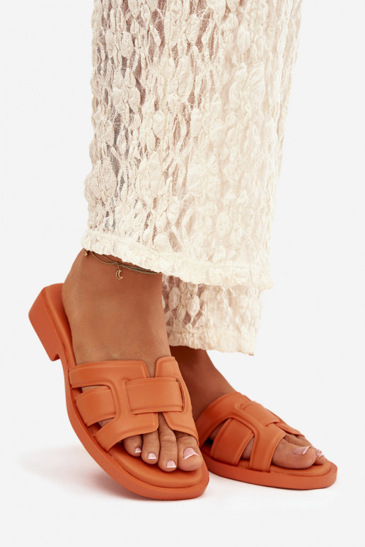 Damenhausschuhe mit breiten Absätzen orange Farbe Lorania