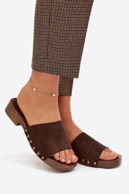 Damenhausschuhe mit breiten Absätzen Ze goldene Farbemi Stollen CzekoladoZue Girella