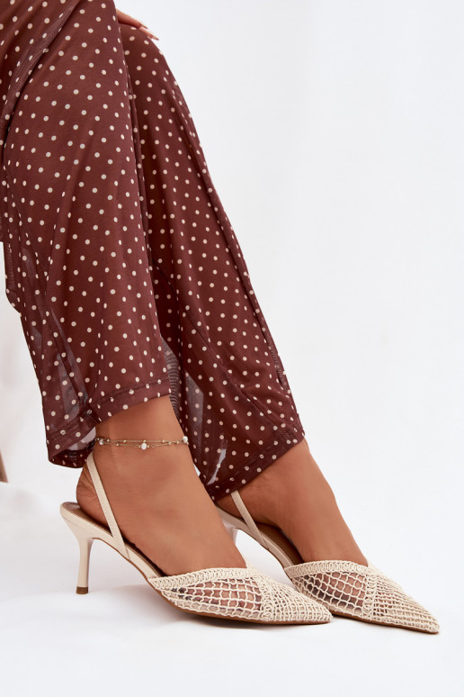 Sandalen mit durchbrochenen Elementen mit dünnen Absätzen elfenbeinfarbe Hanelis