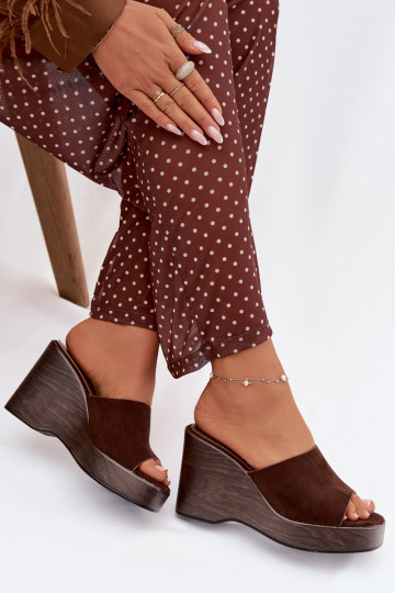 Damenhausschuhe Auf einem Keil CzekoladoZue Ravelia