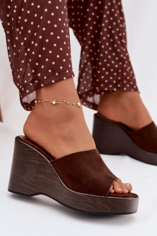 Damenhausschuhe Auf einem Keil CzekoladoZue Ravelia