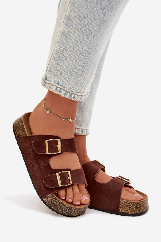 Damenhausschuhe mit einer Plattform Ze goldene Farbemi mit Schnallenmi braune Farbe Tovessa