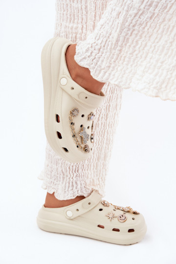 Leichte Hausschuhe DamenhausschuhePrzypinkami Beige Linaviela