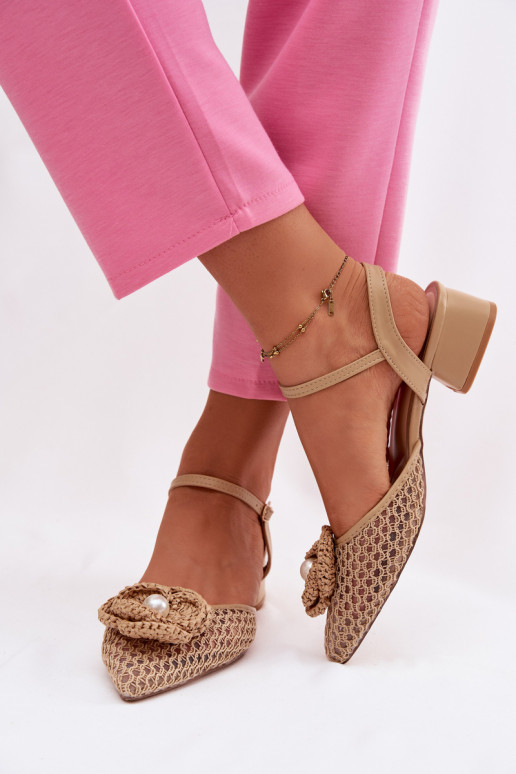 Damensandalen Klocke Mit Dekorationen Detalem Beige Vionessa