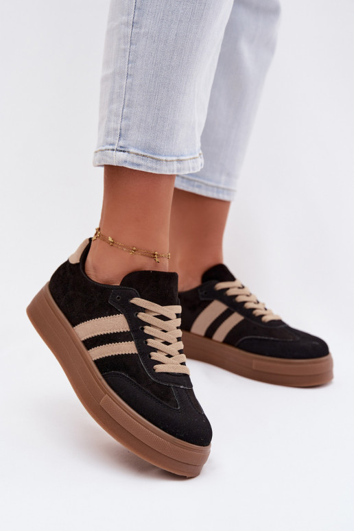 Sneakers Stilvollllschuhe Feminin mit einer Plattform schZuarze Farbe Giselia