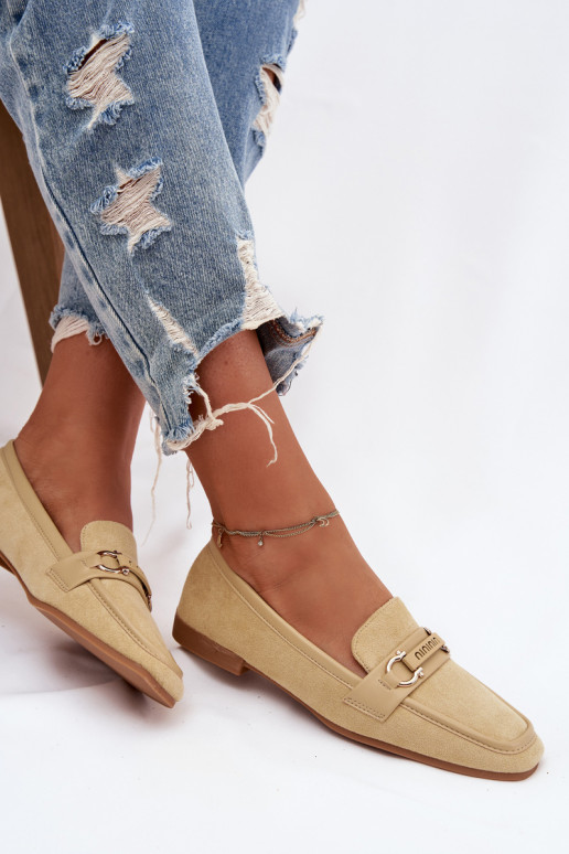 Damenmokassins mit dekorativen Elementen in Gelb Evelora