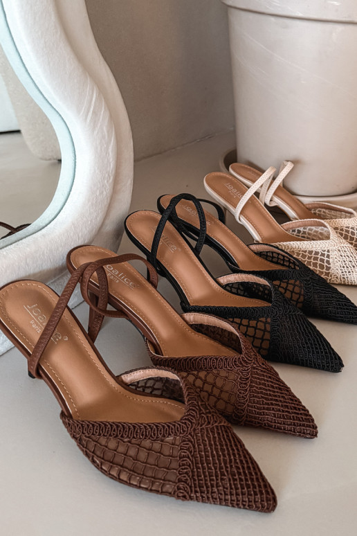 Braune „Hanelis" Sandalen mit Lochmusterelementen und dünnen Absätzen