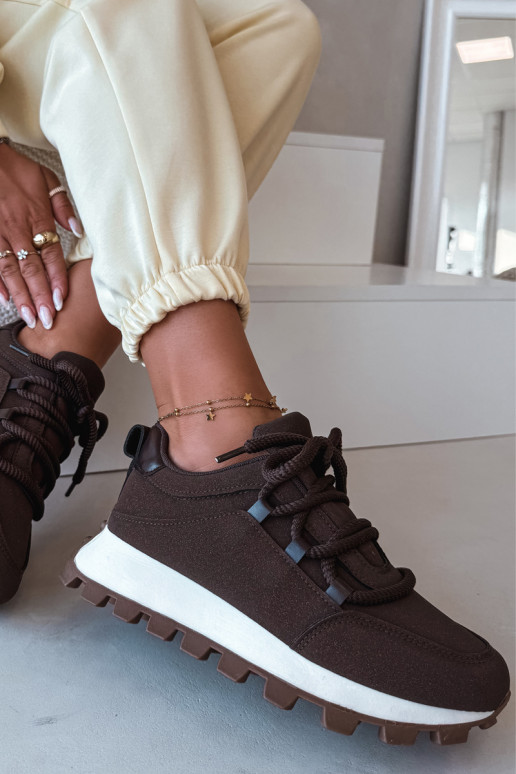 Sportliche Schuhe mit Plattform in Schokoladenfarbe Riadella