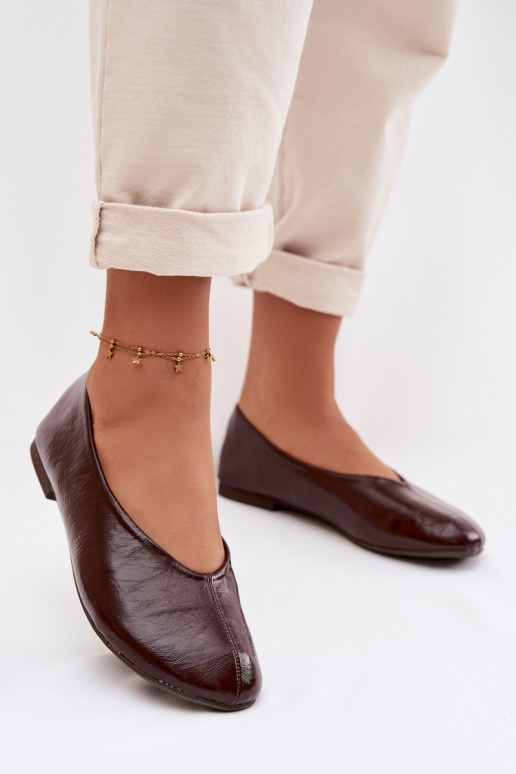 Lackierte Ballerinas aus Öko-Leder CzekoladoZue Selanora