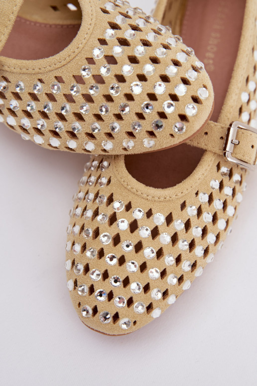 Ballerinas Feminin mit durchbrochenen Elementen mit blitzenden Augen I Streifenem gelbe Farbe INilvessa