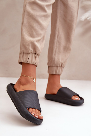 Feminin Leichte Hausschuhe aus Schaumstoff Auf dicker Sohle schZuarze Farbe Querceria