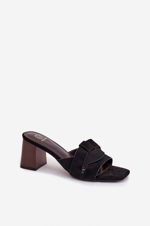 Damen Pantoletten mit Absatz und Riemchen aus Kunstvelours, schwarz, Corivelle