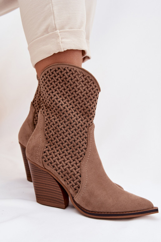 mit durchbrochenen Elementen Damenstiefel Beige Rivorina
