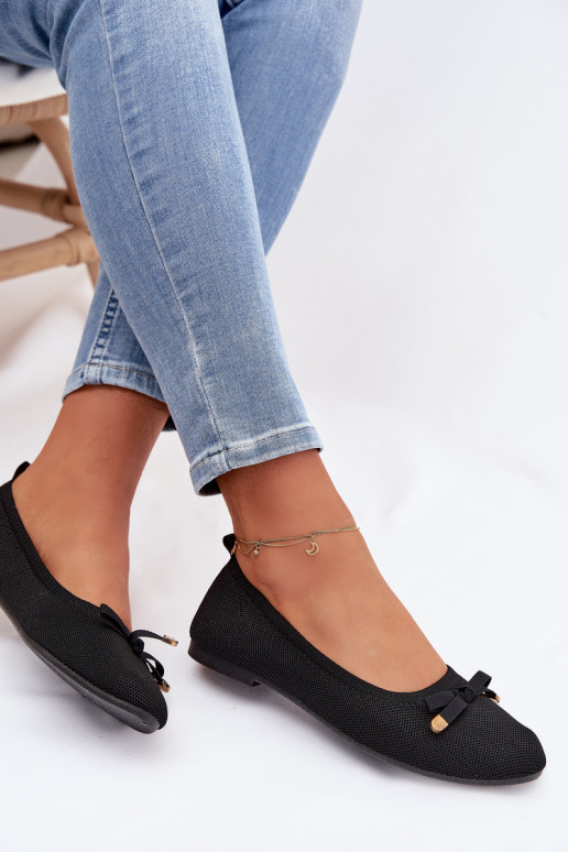 Ballerinas mit Bändern schZuarze Farbe Amelivra