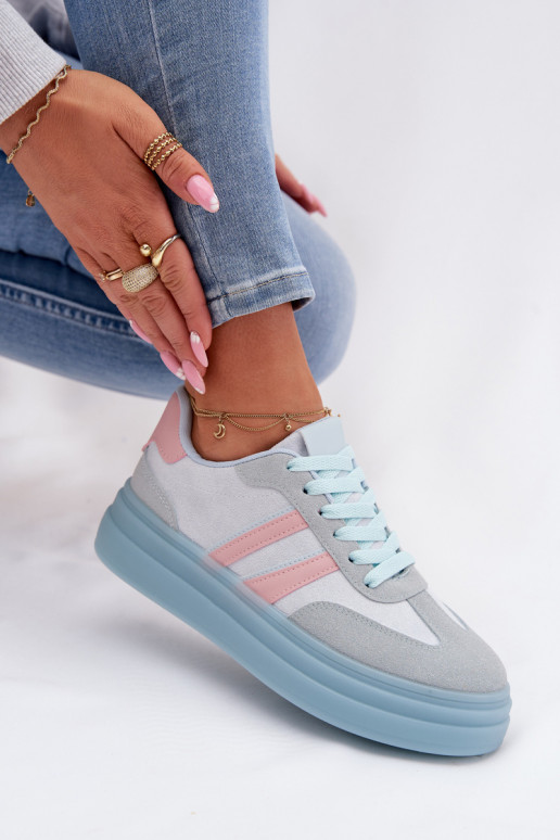 Sneakers Stilvollllschuhe Feminin mit einer Plattform blaue Farbe Galleria