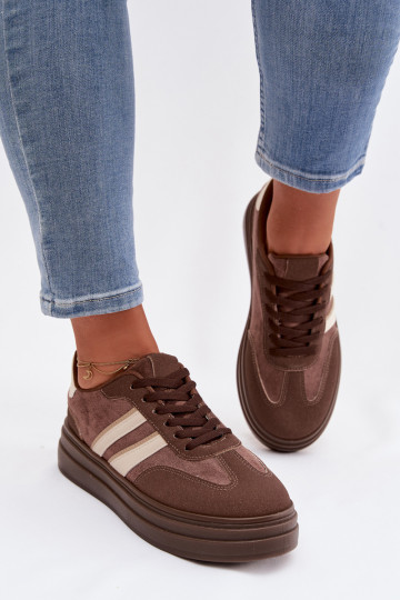 Sneakers Stilvollllschuhe Feminin mit einer Plattform braune Farbe Galleria