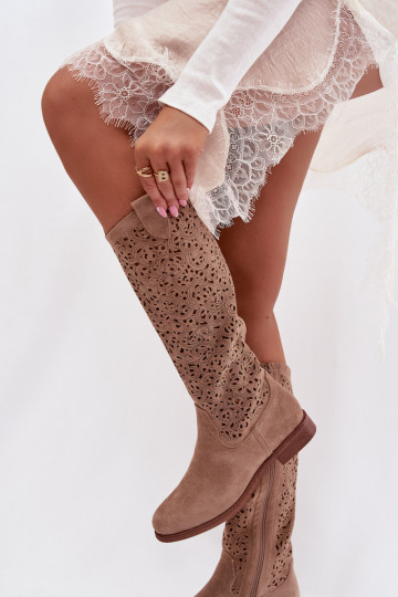 mit durchbrochenen Elementen Damenstiefel mit breiten Absätzen S.Barski HY61-8023 Beige 2