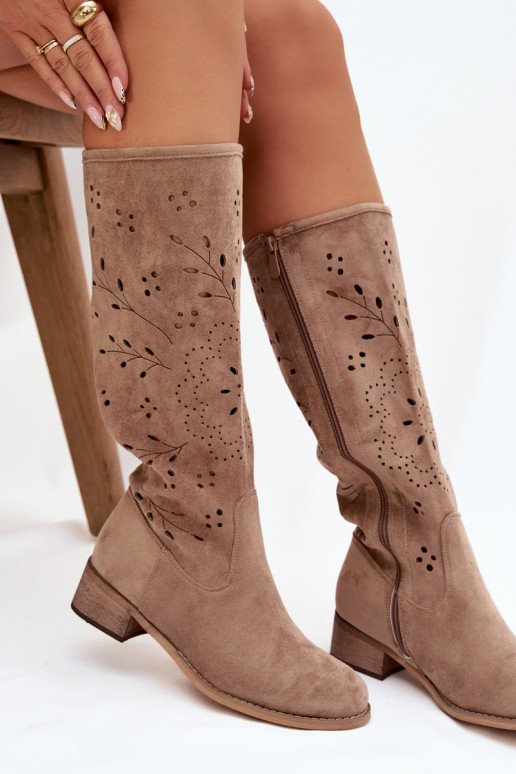 Sandfarbene Damen überknie Stiefel mit durchbrochenen Elementen Helinna