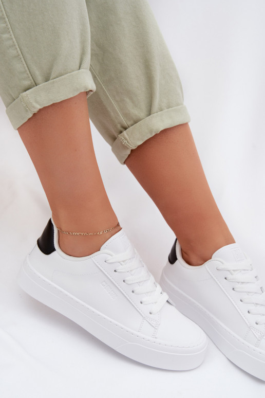 Sneakers Stilvollllschuhe Feminin aus Öko-Leder Big Star TT274928 HI-POLY SYSTEM Zueiße Farbe