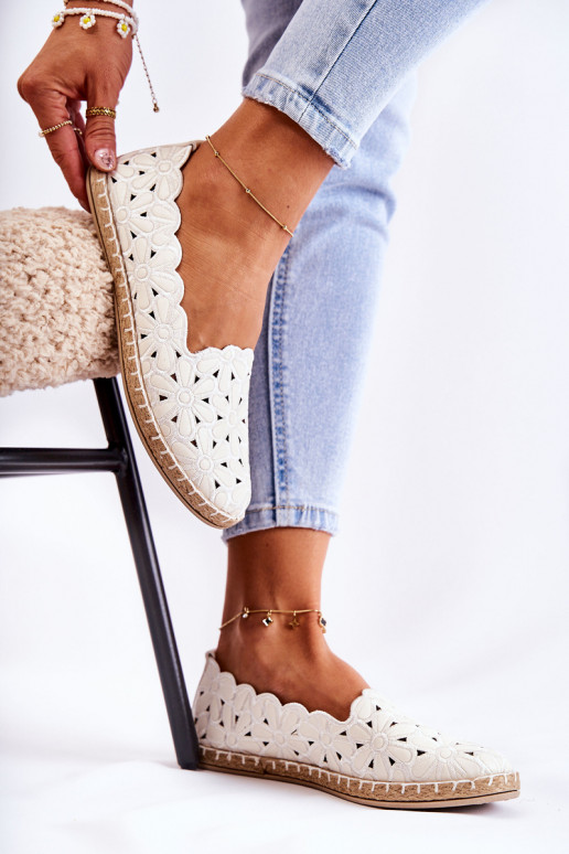 Feminin Ein überzeugendes Stilvollll Ballerinas mit Blumen Zueiße Farbe Vennice