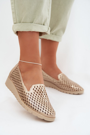 Damen Schuhe mit Ażurowelementen in gold Flariette
