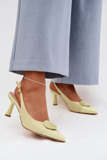 Damensandalen mit dünnen Absätzen Mit Dekorationen Detalem gelbe Farbe Es mussriae 2