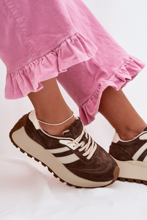 Sneakers Stilvollllschuhe aus INildleder mit einer Plattform D&A GR61-5986 CzekoladoZue