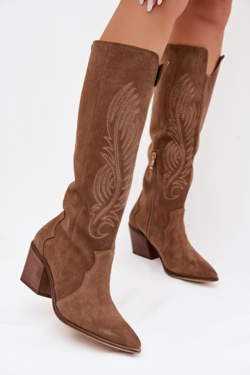 Veloursleder cowboyartige Stiefel mit Absatz Zazoo 3152 in Sandfarbe