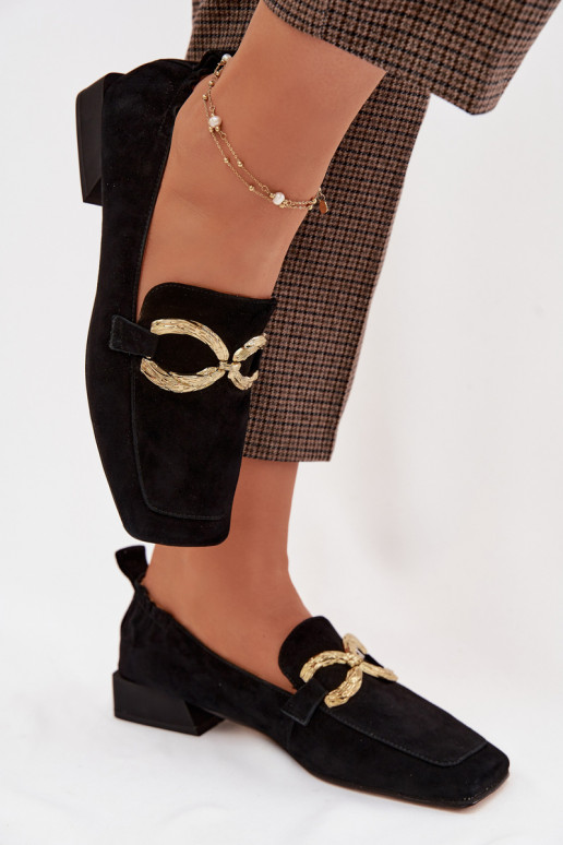 Mokassins für DamenErmöglichtturalnego aus INildlederu goldene Farbe Detal D&A CR61-3115 schZuarze Farbe