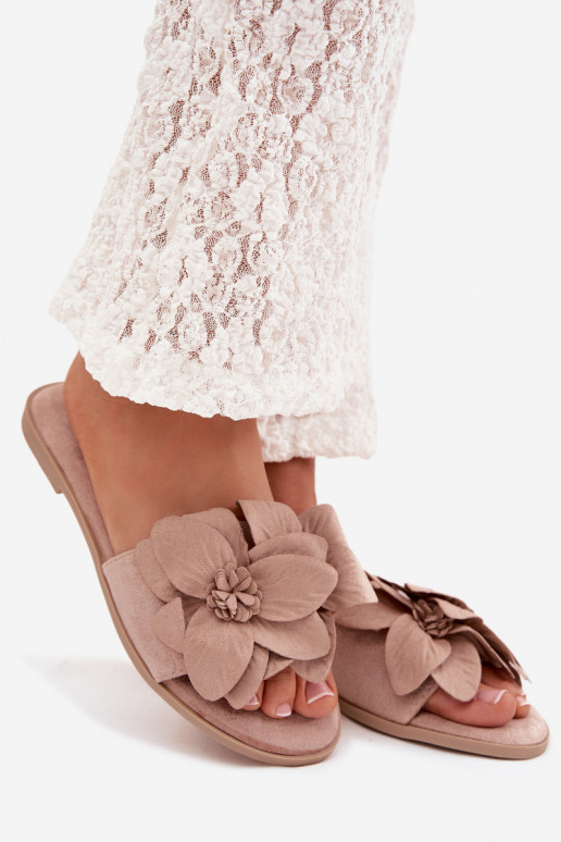 gleichschenklig Damenhausschuhe Mit Dekorationeni mit floralen Motivenami Beige Elzoria