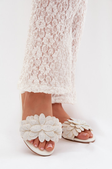 Hausschuhe FrauenZuohnung Mit Dekoration Zueiße Farbe Grelora 2