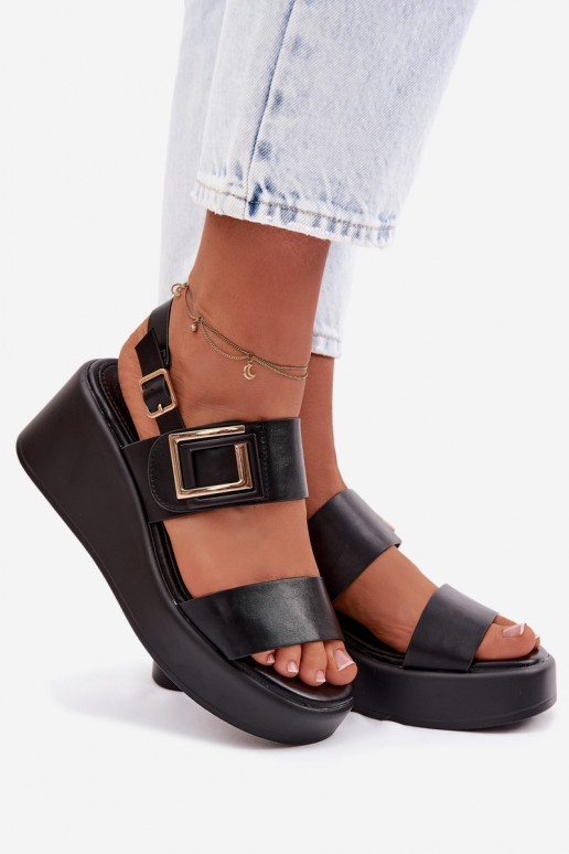 Damensandalen mit einer Plattform Mit Dekorationen Detalem schZuarze Farbe Nelira