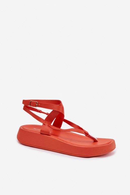 Flip-Flops Feminin mit einer Plattform orange Farbe Gelira
