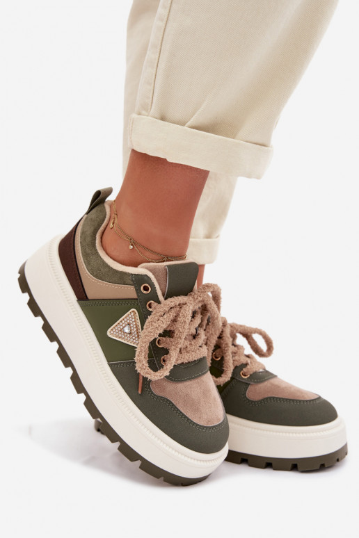 Sneakers Stilvollllschuhe Feminin mit einer Plattform grüne Farbe Florinda