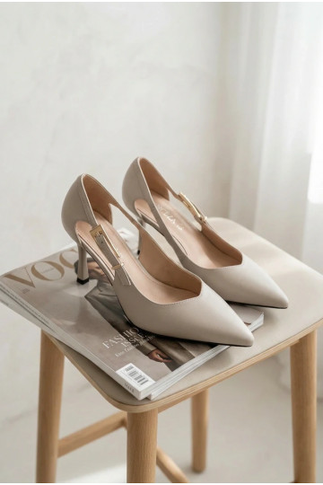 hochhackige Schuhe Mit Ausschnitten I Złotą mit Schnallen Vinceza 62288 graue Farbe