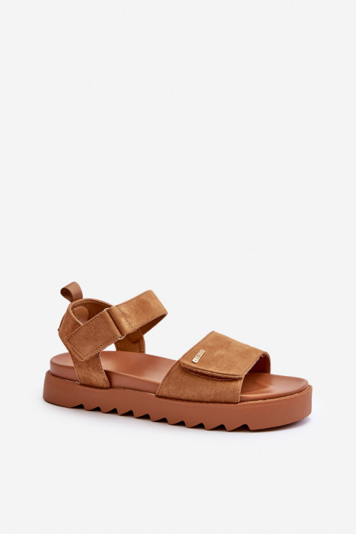 Feminin INildledersandalen mit einer Plattform Big Star NN274705 braune Farbe