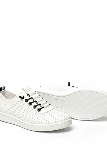 Weiße einlegbare perforierte Sneaker Adèle