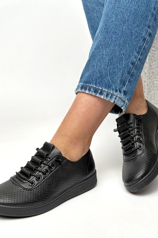 Schwarze einlegbare perforierte...