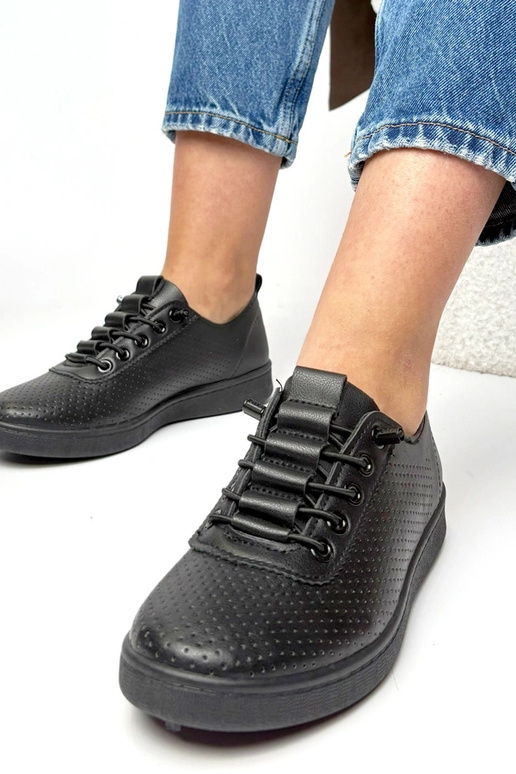 Schwarze einlegbare perforierte...