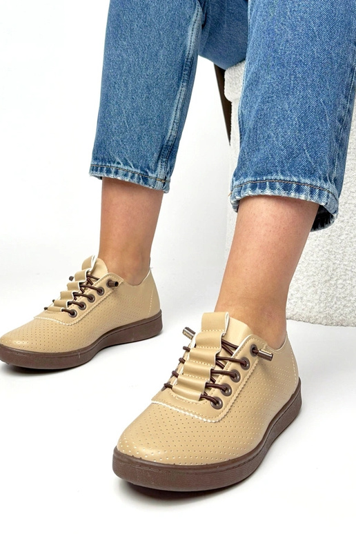 Sandfarbene einlegbare perforierte...