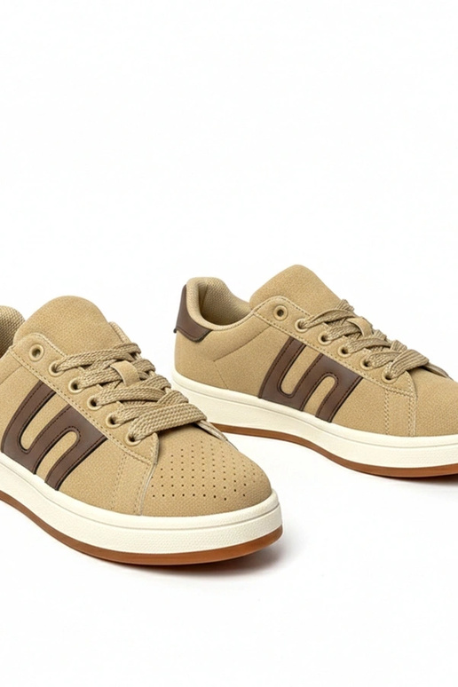 Dunkel-sandfarbene Alltagssneaker...