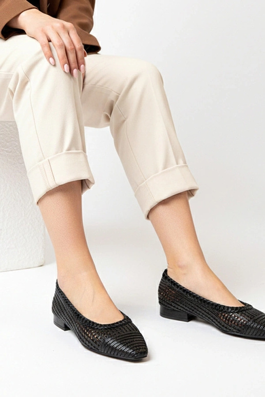 Schwarze Ballerinas mit niedrigem...