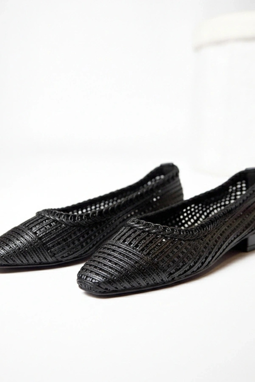 Schwarze Ballerinas mit niedrigem...