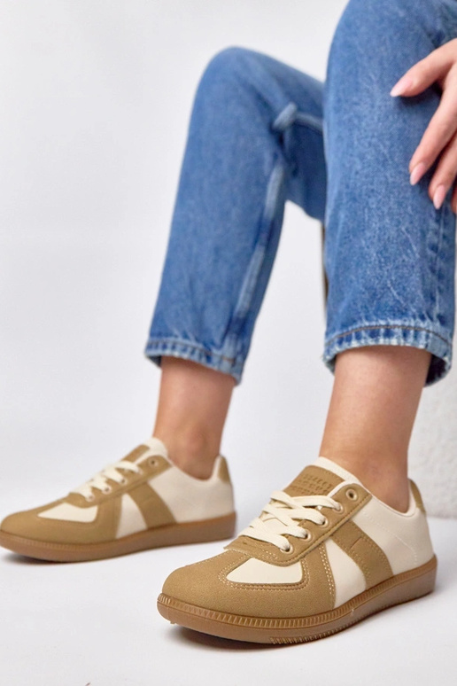 Rud-beige Sport-Sneaker auf Plattform...