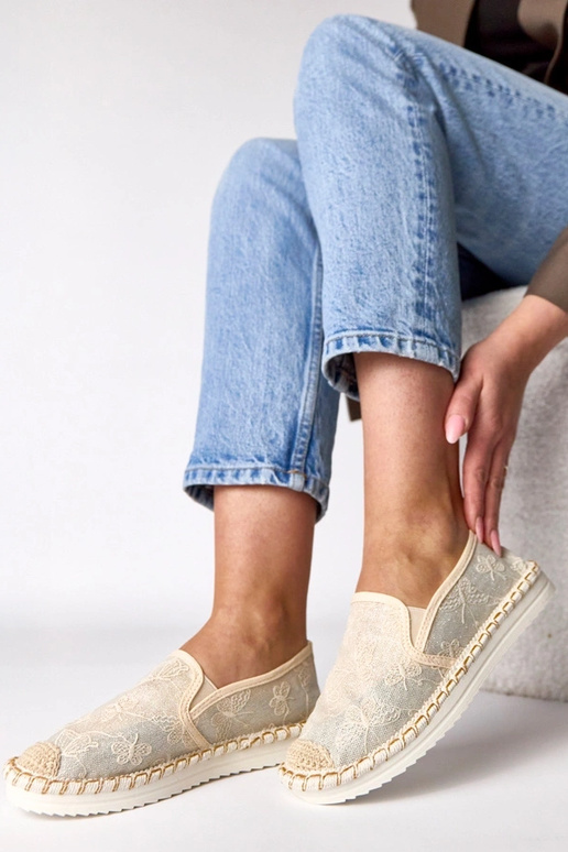 Sandfarbene Espadrilles mit Glitzer...