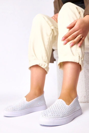 Weiße textile Slip-On Sportschuhe mit Zirkonia Gabrielle
