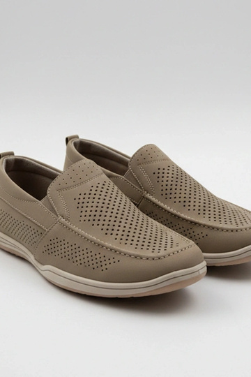 Braune perforierte Herren...