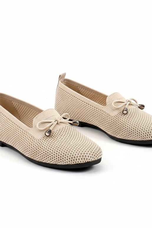 Sandfarbene Stoff-Mokassins mit...